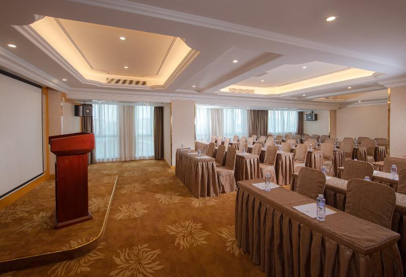 Vienna Hotel Guangzhou Exteriör bild