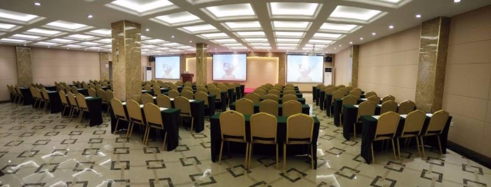 Vienna Hotel Guangzhou Exteriör bild