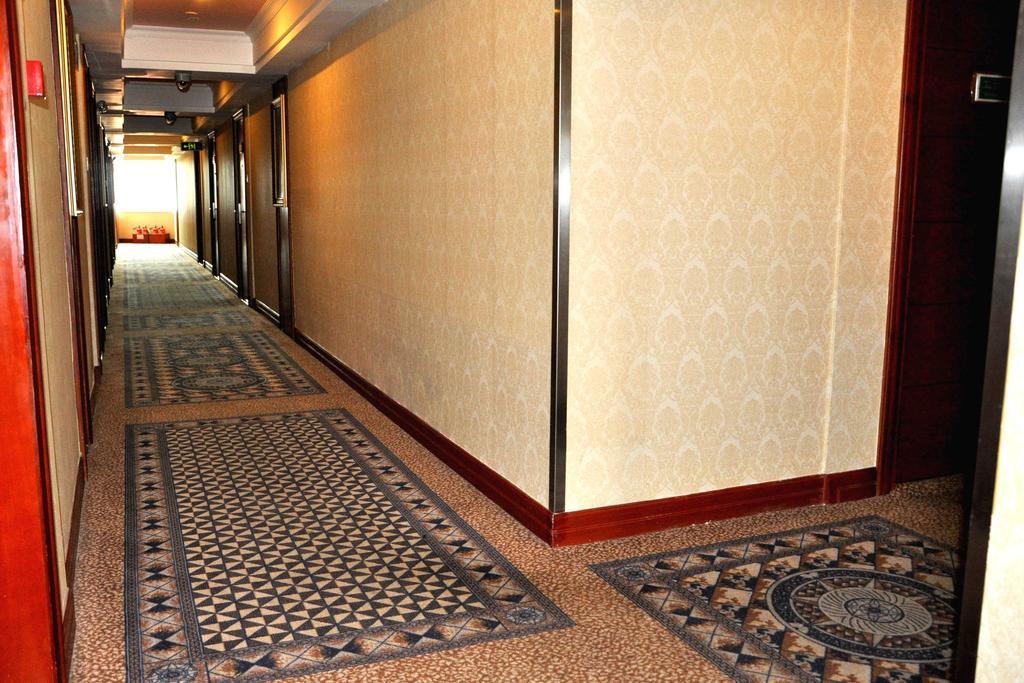 Vienna Hotel Guangzhou Exteriör bild